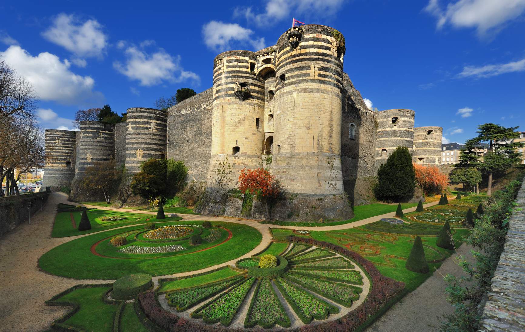 Tempat Wisata Menarik di Angers, Prancis